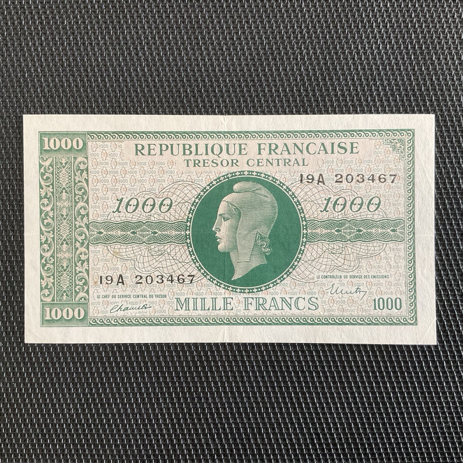 FRANCE: 100f Marianne (GB) 1945, Série A, VF12-01, SUP+/XF+ 🇫🇷