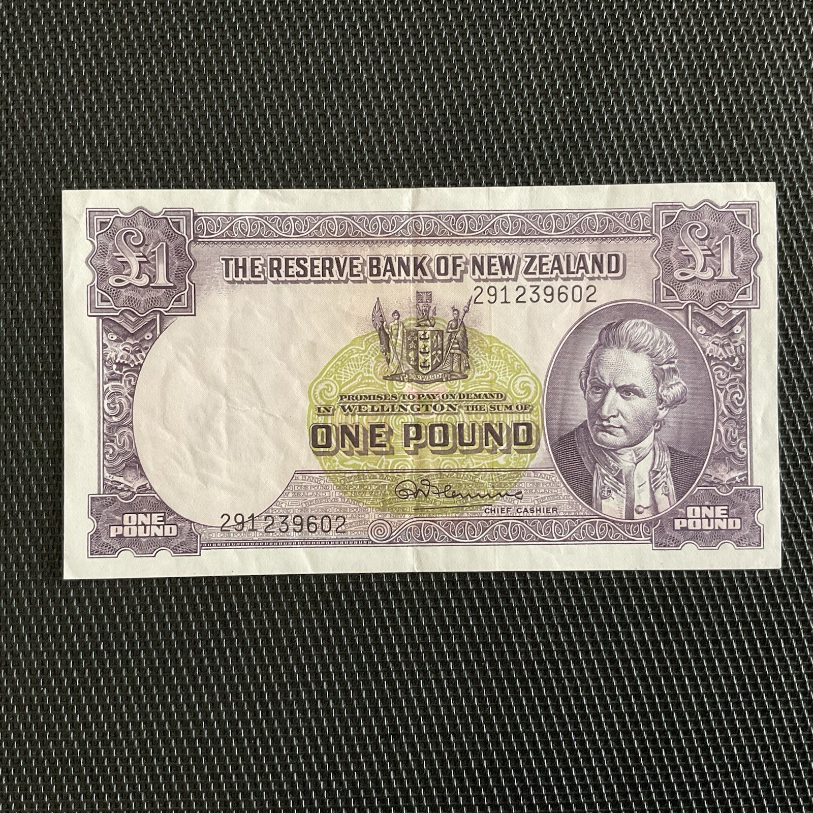 NOUVELLE ZÉLANDE: 1 Pound ND 1940/67, Pick 159d, SUP+/XF+ 🔥