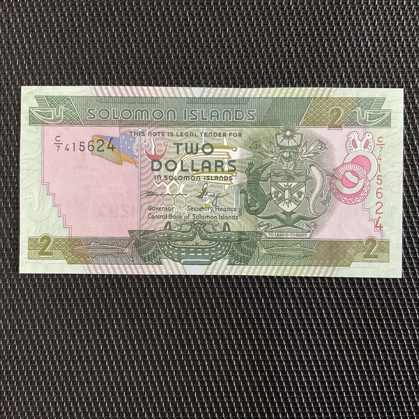 ILES SALOMON: 2 Dollars ND 1986, Pick 13, NEUF/UNC 💥