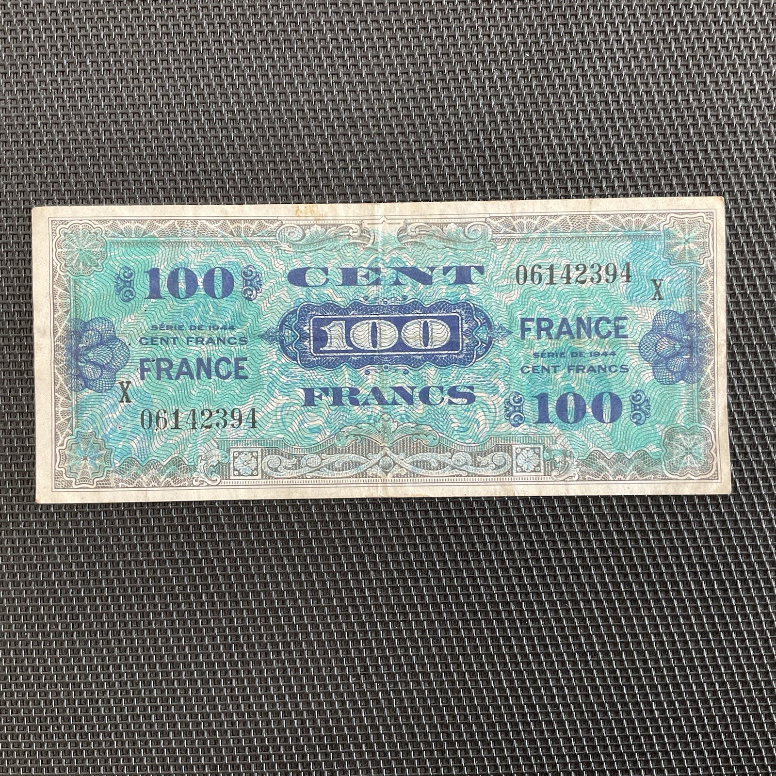 FRANCE: 100F « France » 1945, Série X, VF 25-11, TTB/VF 🇫🇷