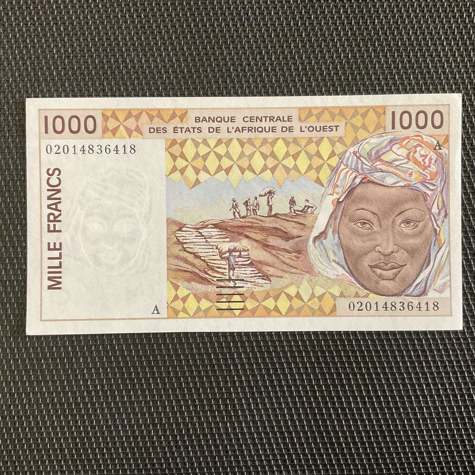 CÔTE D’IVOIRE: 1000 Francs 2002, BCEAO, Pick 111Ak, NEUF/UNC 💥
