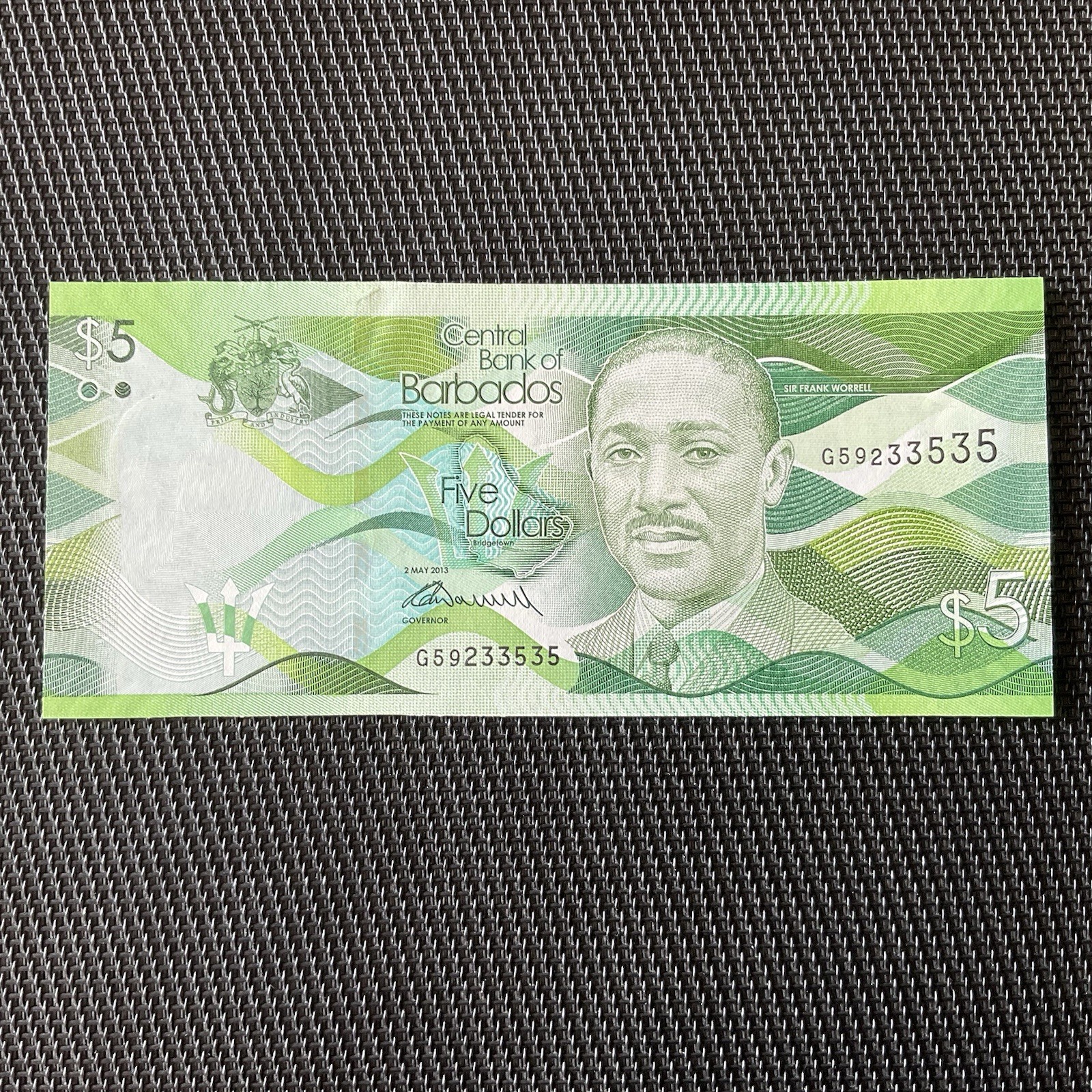 BARBADES: 5 Dollars ND 2013, Pick 74, NEUF/UNC 💥