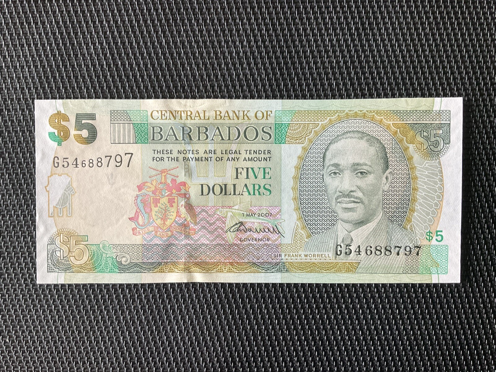 BARBADES: 5 Dollars ND 2012, Pick 67c, NEUF/UNC 💥
