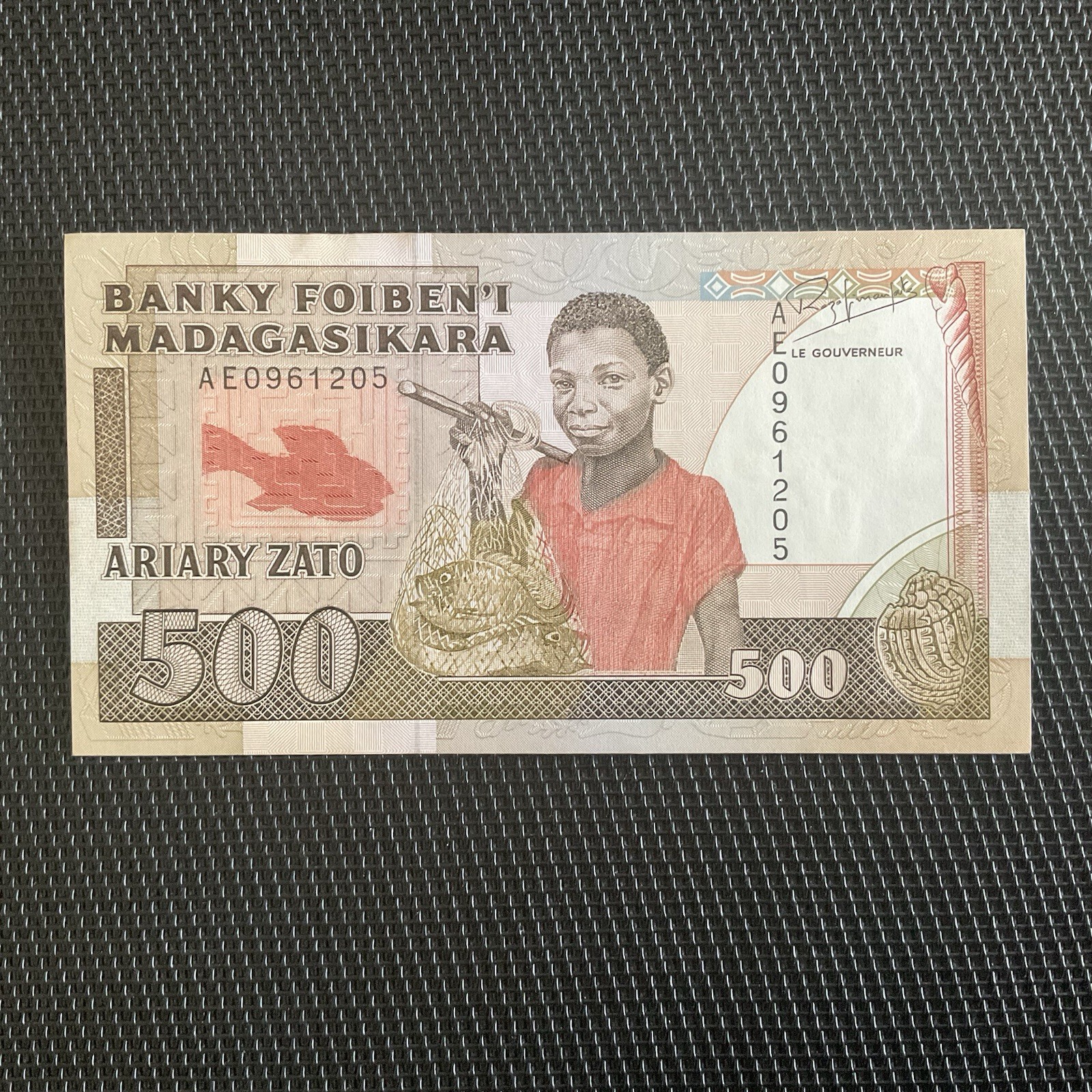 MADAGASCAR: 500 Francs ND 1988, Pick 71b, Pr.NEUF/AUNC 💥