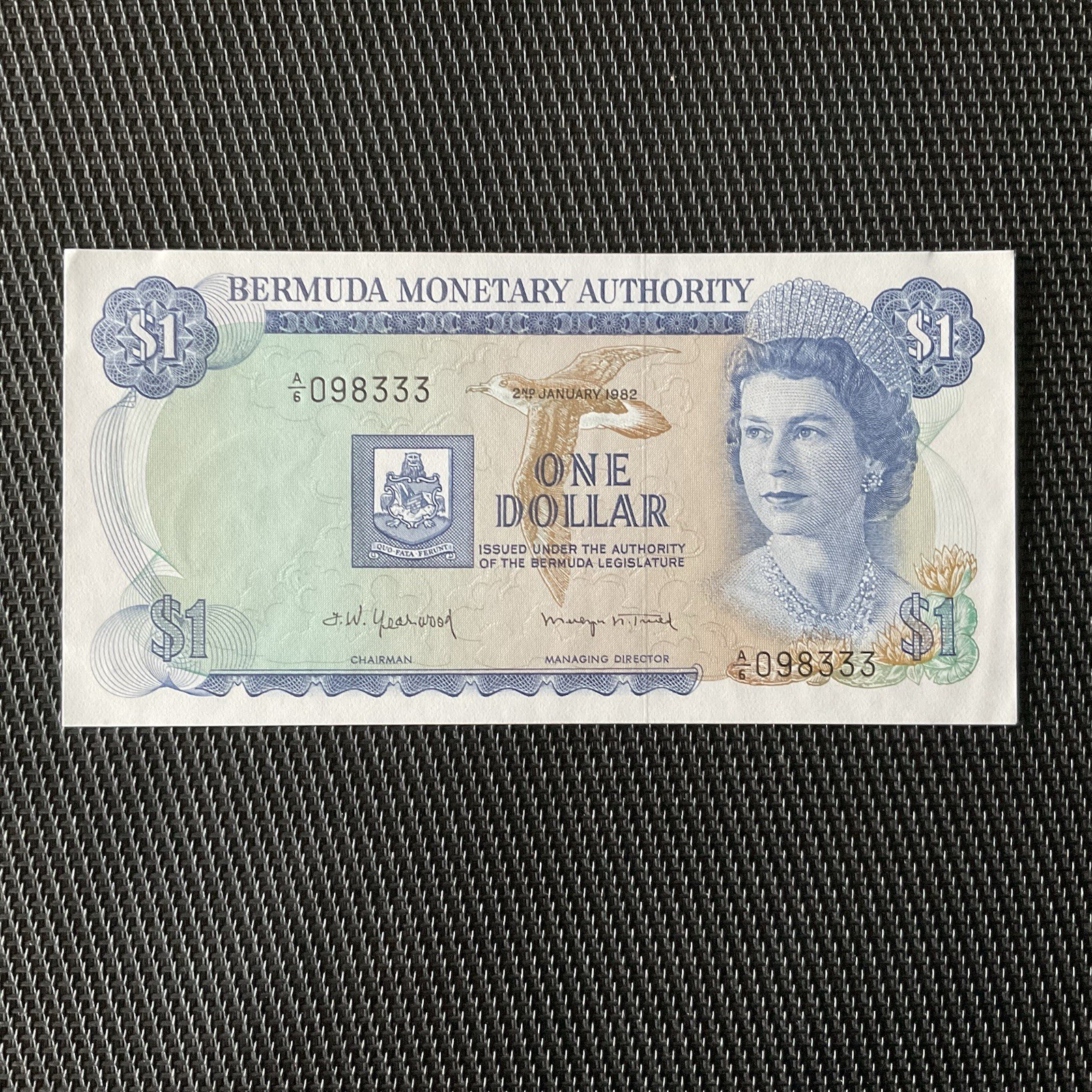 BERMUDES: 1 Dollar 02/01/1982, Pick 28b, Pr.NEUF/AUNC 💥