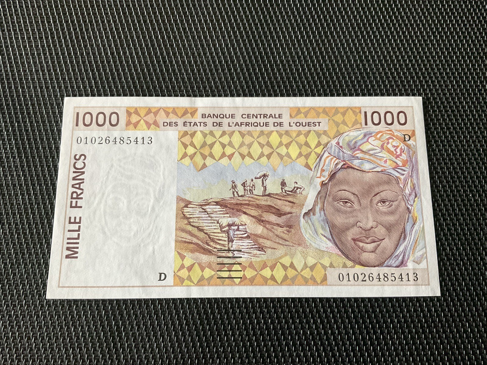 MALI: 1000 Francs  2001, BCEAO, Pick 411Dk, SPL+/AU+ 🌐