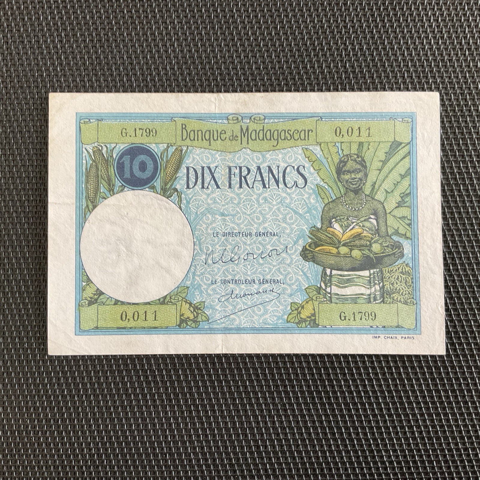 MADAGASCAR: 10 Francs ND 1937, Pick 36b, TTB/VF 🔥