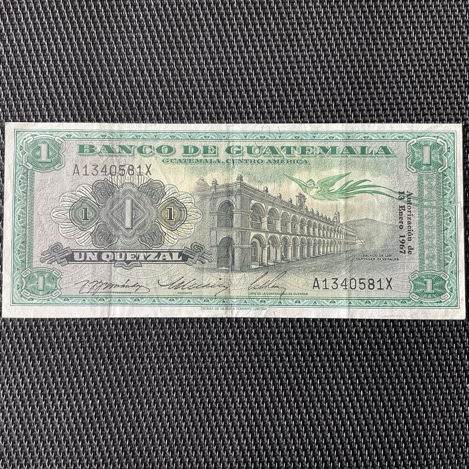 GUATÉMALA: 1 Quetzal 13/01/1967, Pick 52d, TTB+/VF+ 💥
