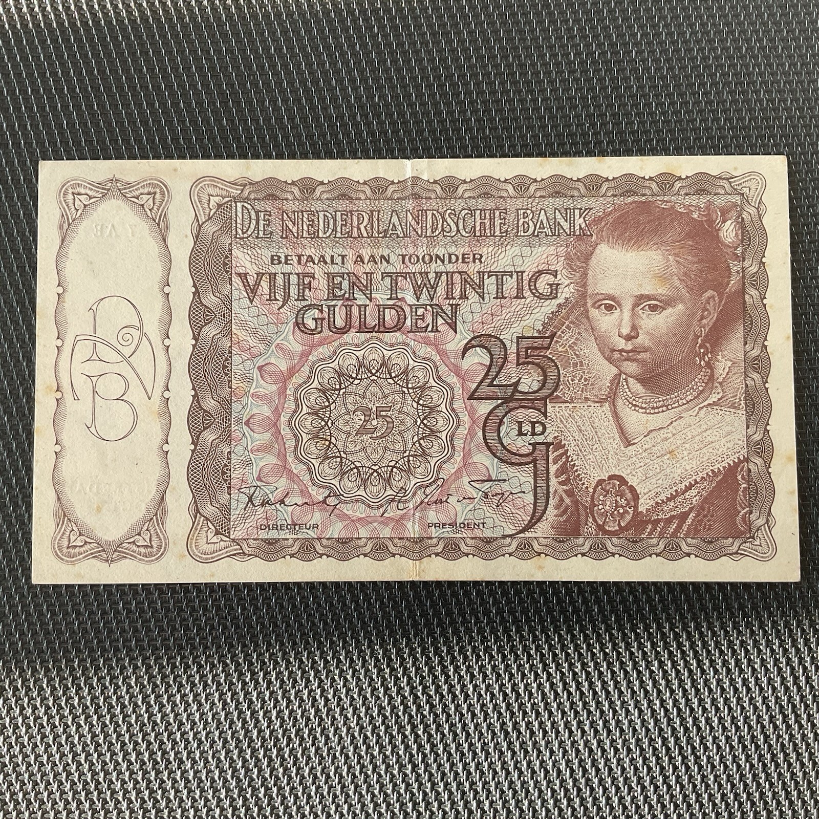 PAYS BAS: 25 Gulden 08/10/1943, Pick 60, TTB/VF 🔥