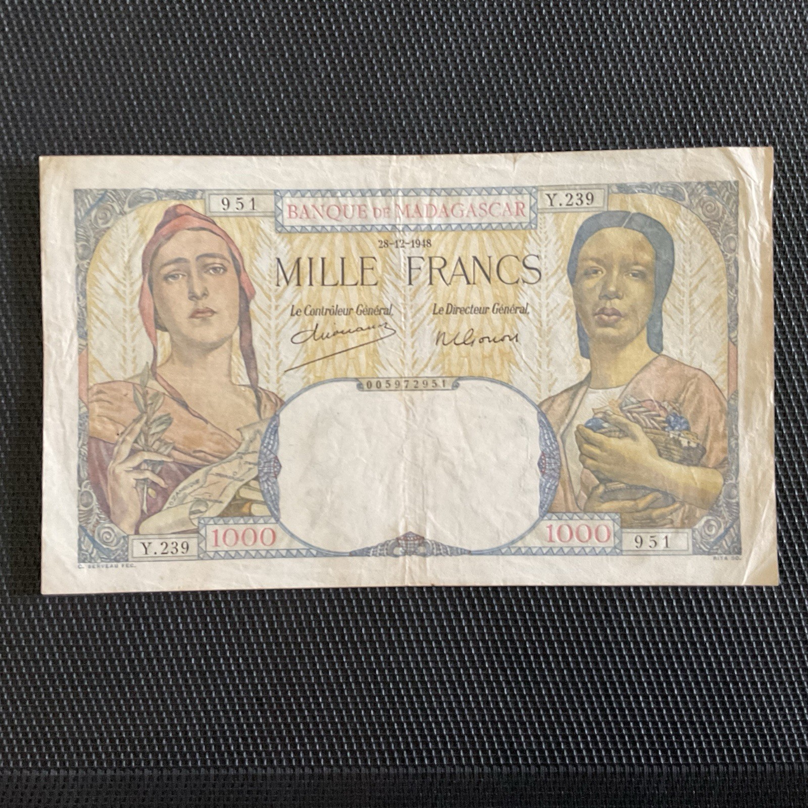 MADAGASCAR: Rare 1000 Francs 28/12/1948, Pick 41c, TTB/VF 🔥