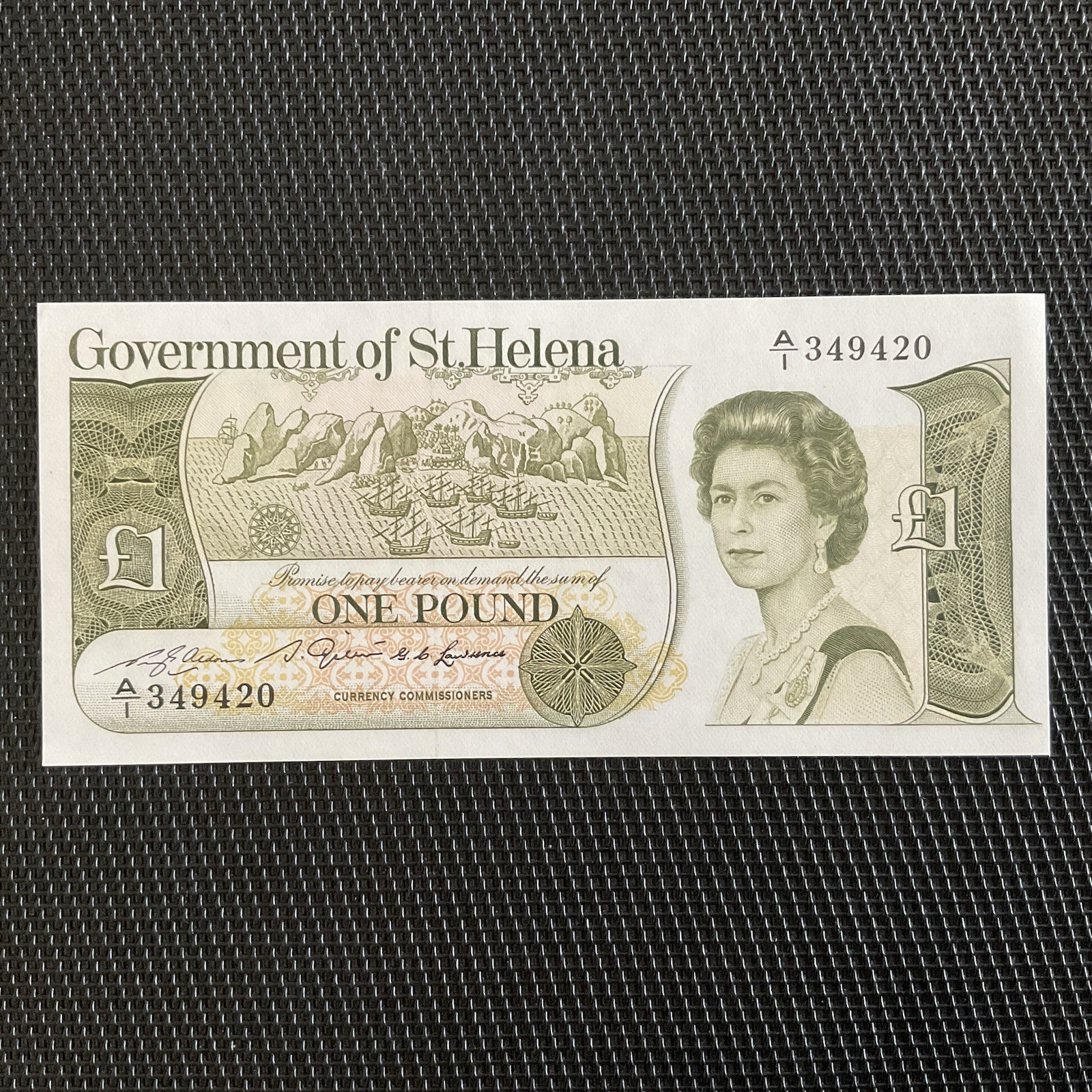 ÎLE SAINTE HÉLÈNE: 1 Pound ND 1976, Pick 6, NEUF/UNC 🔥