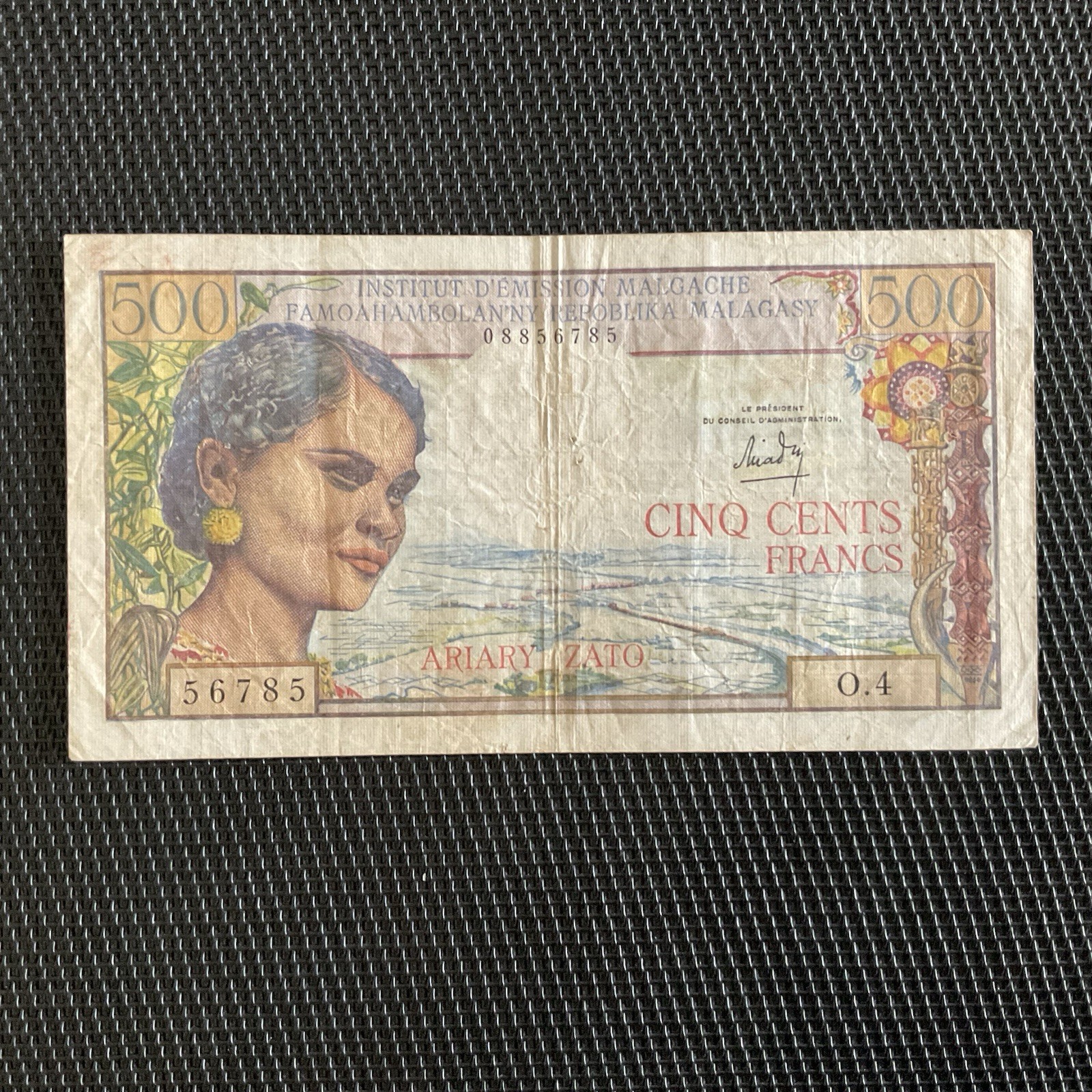 MADAGASCAR: 500 Francs ND 1966, Pick 58a, TB/F 💥