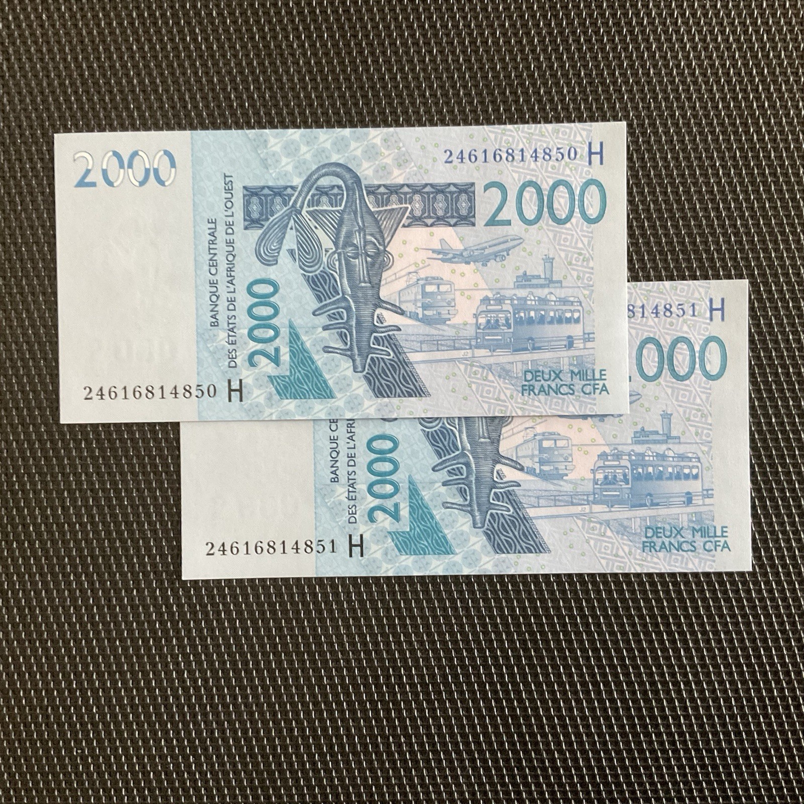NIGER: 2000 Francs 2024, BCEAO, 2 N° Consécutifs, Pick 616Hw, NEUFS/UNC 🌐