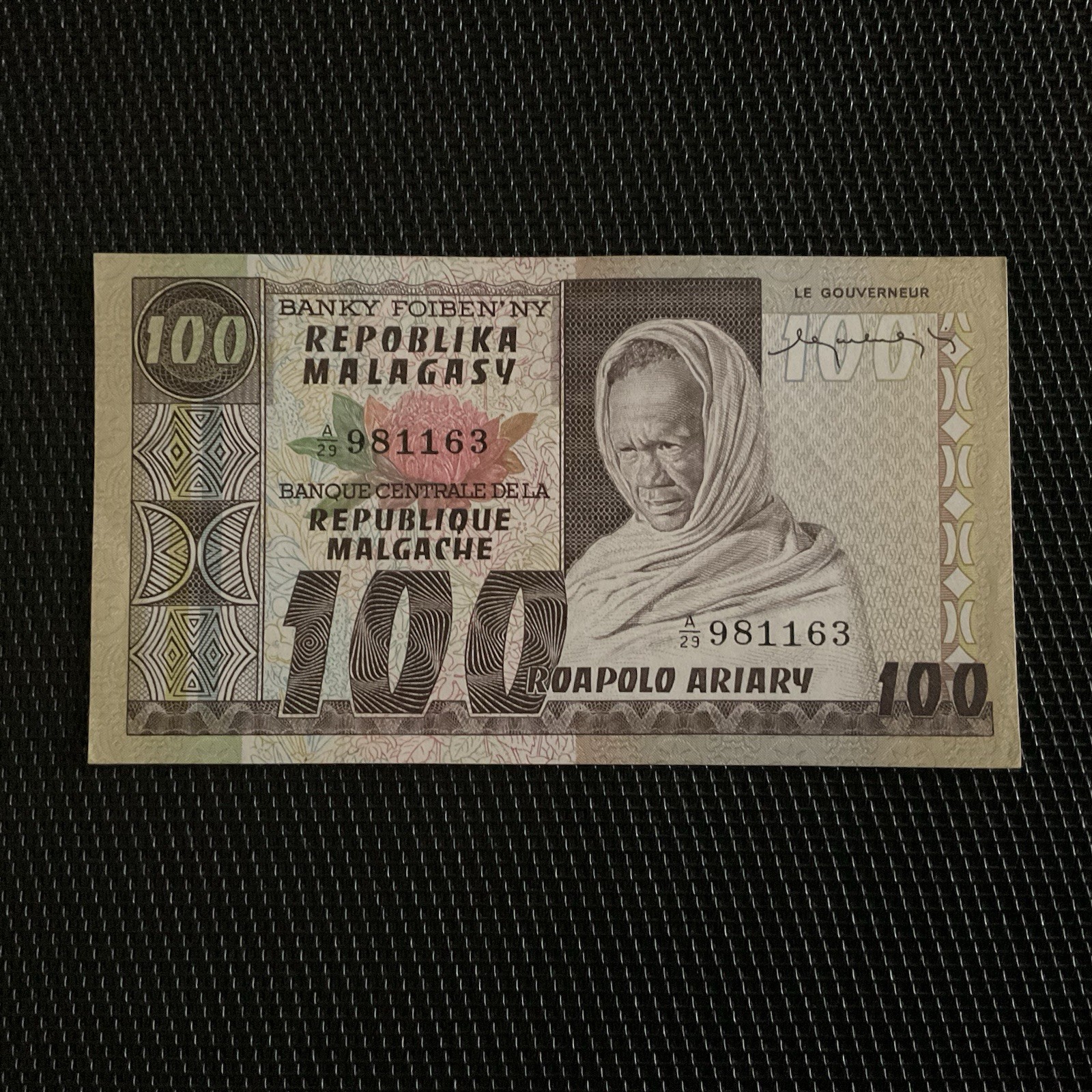 MADAGASCAR: 100 Francs ND 1974, Pick 63, Pr.NEUF/AUNC 💥
