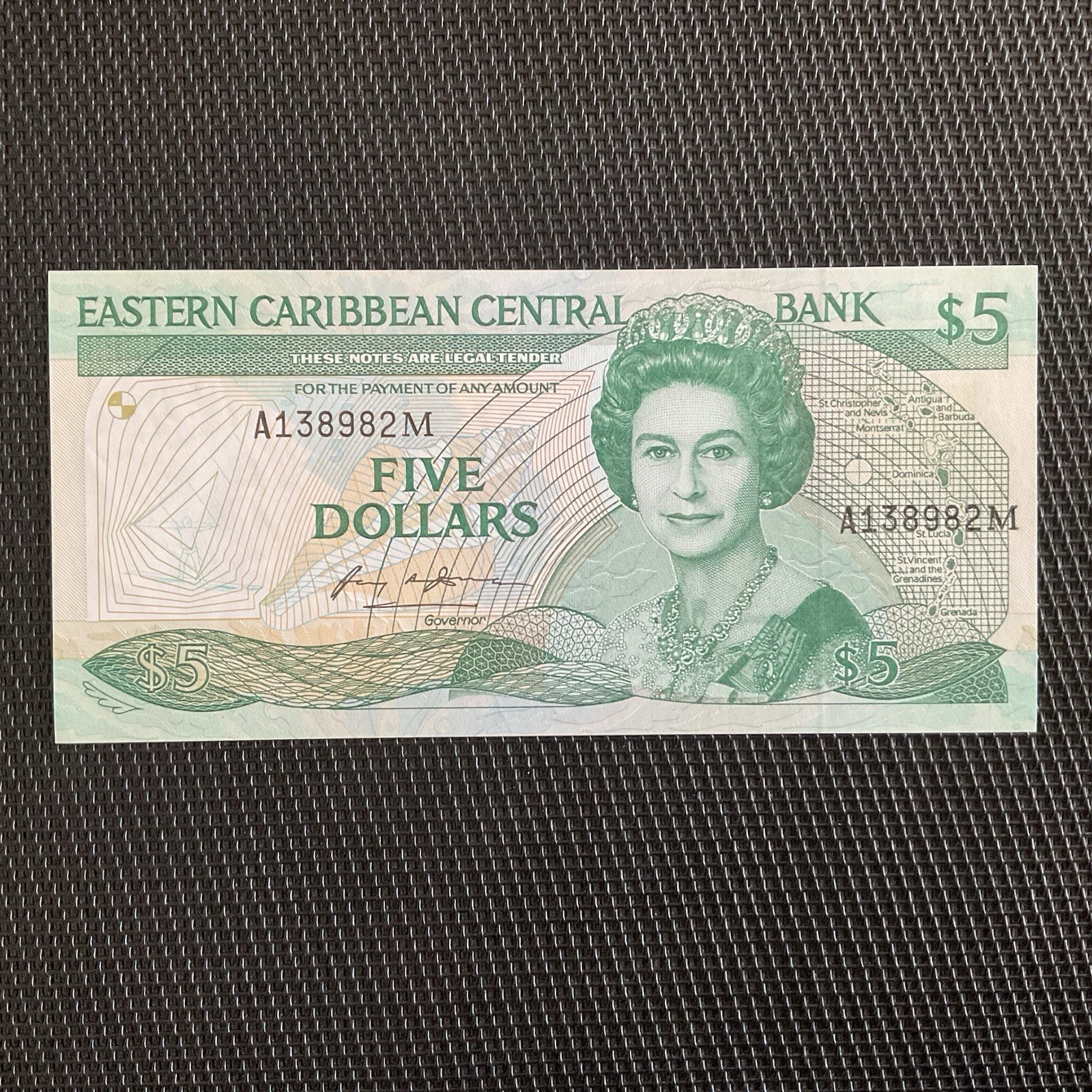 EAST CARIBBEAN: 5 Dollars ND 1986, Lettre M Montserrat, Pick 18m, NEUF/UNC 💥