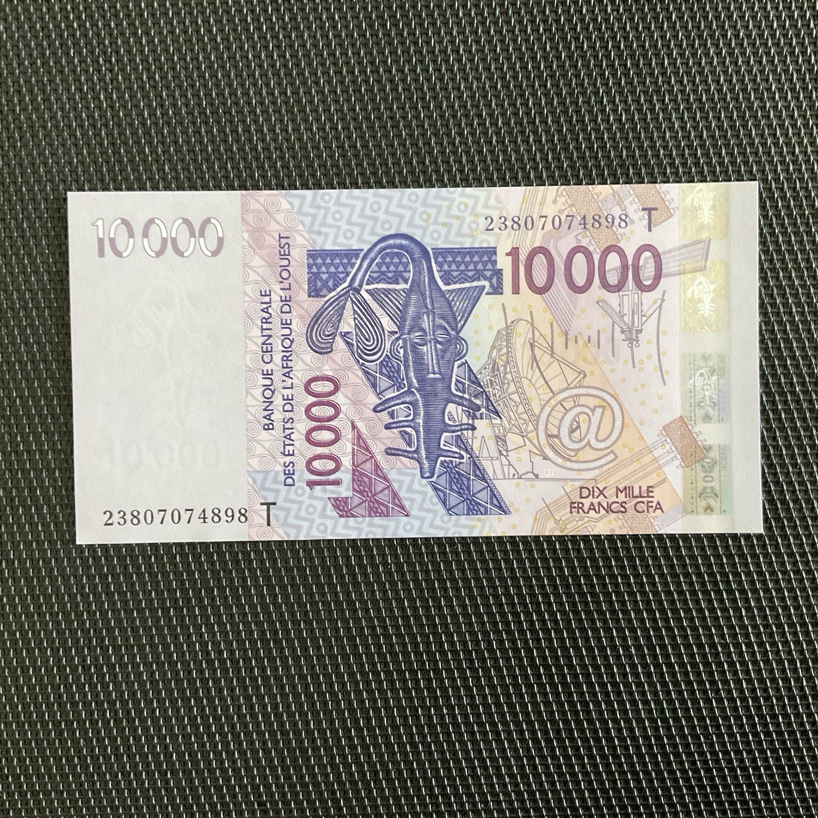 TOGO: 10 000 Francs 2023, BCEAO, Pick 818Tw, NEUF/UNC 💥