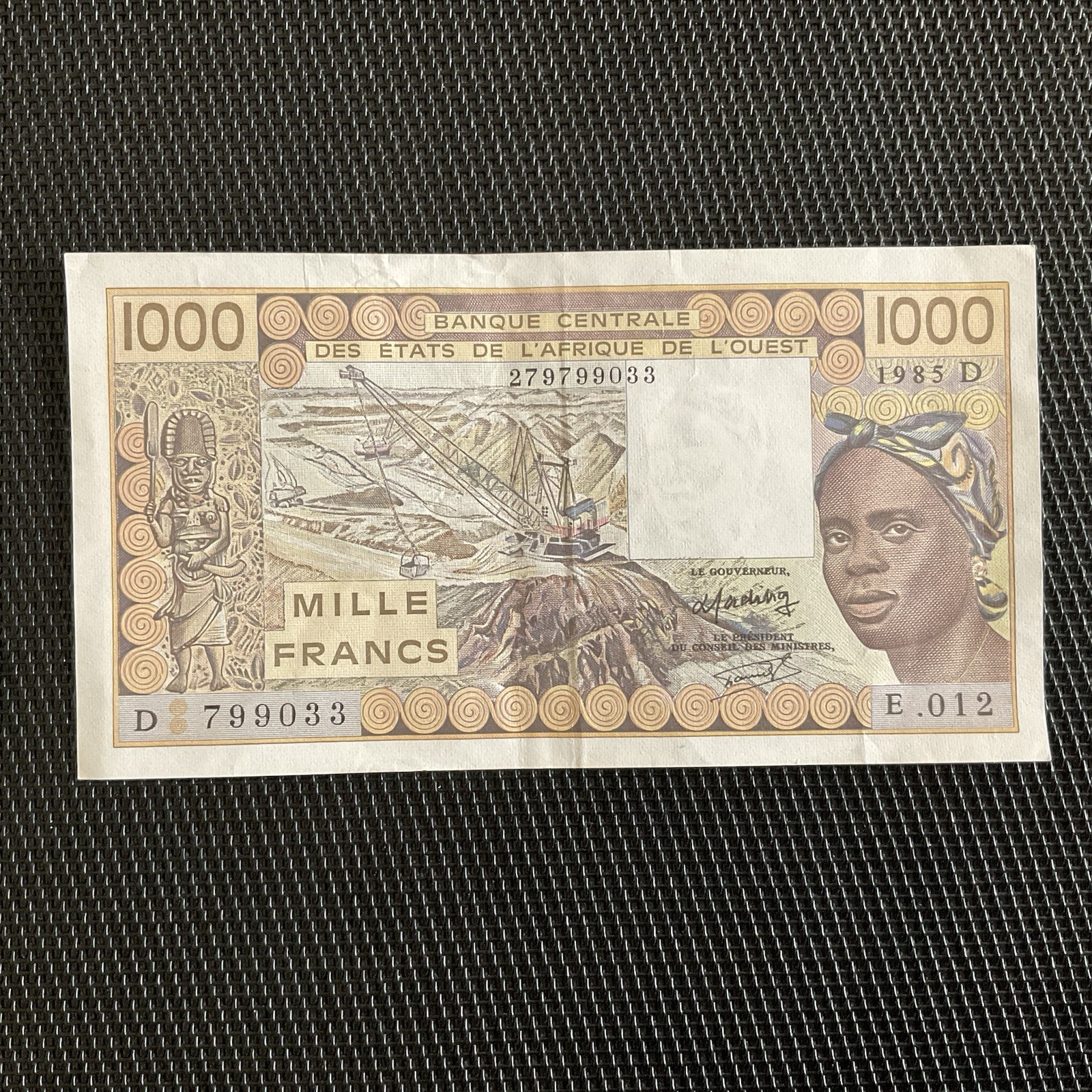 MALI: 1000 Francs 1985, BCEAO, Lettre D, Pick 406Df, SUP/XF 🌐