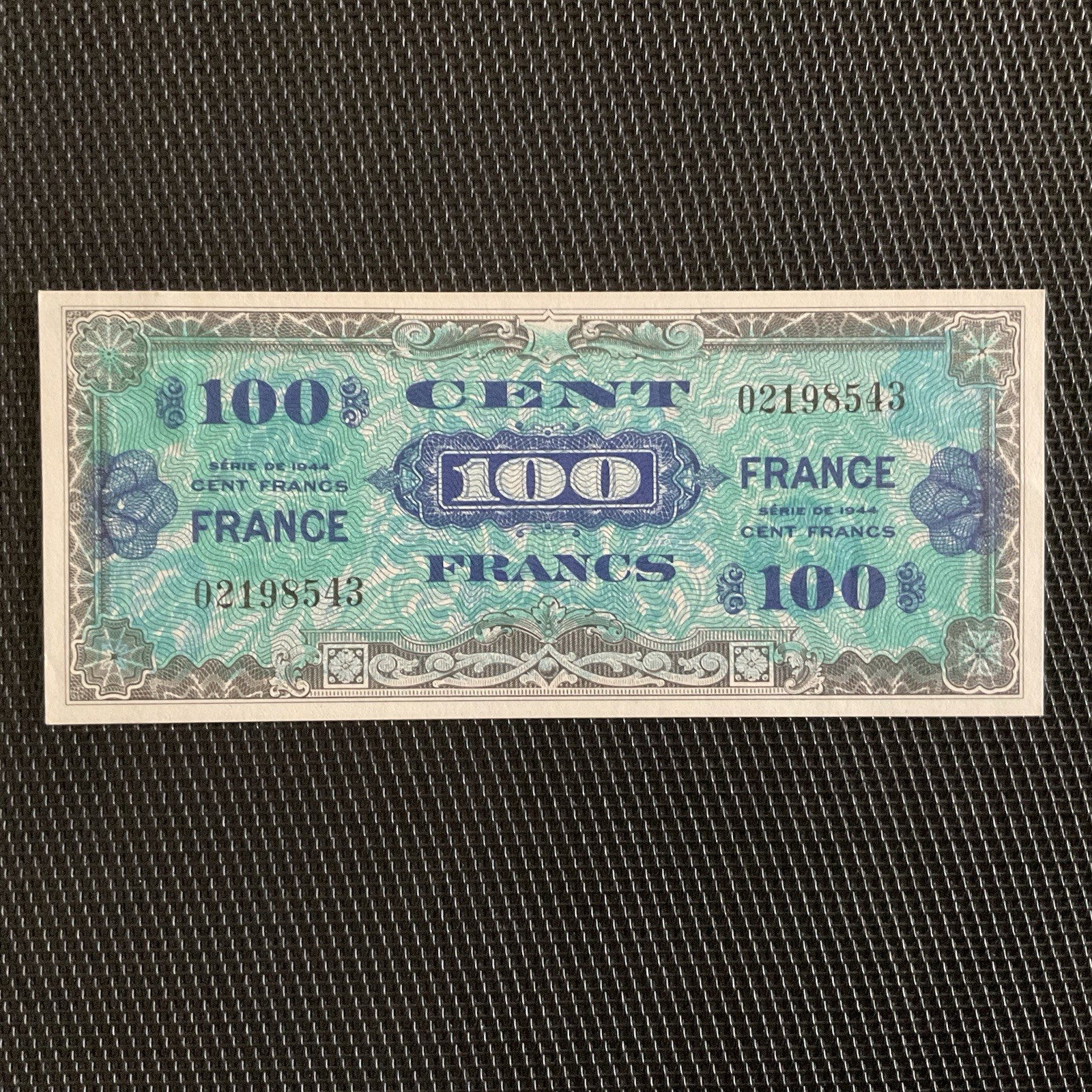 FRANCE: 100 Francs « France » 1945, Sans Série, VF25-01, Pr.NEUF/AUNC 🇫🇷
